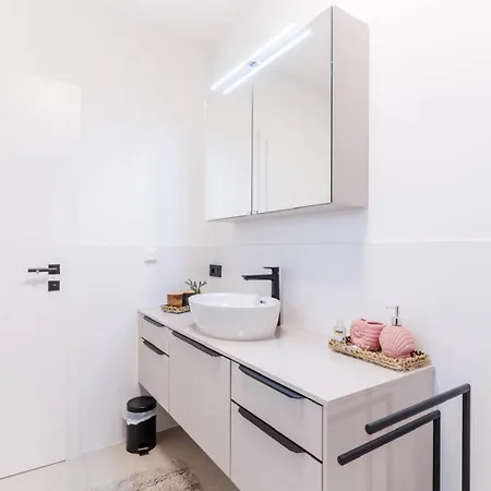 Premium Sea View