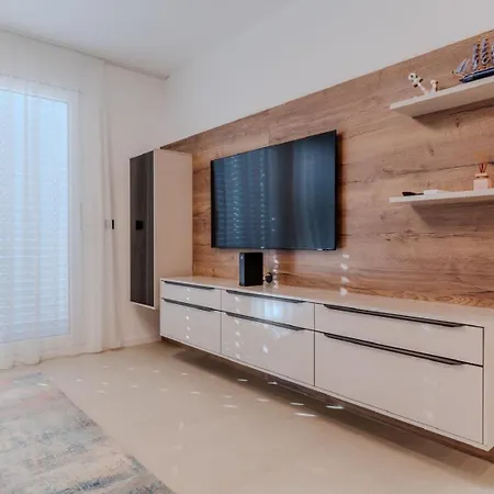 Premium Sea View Apartment